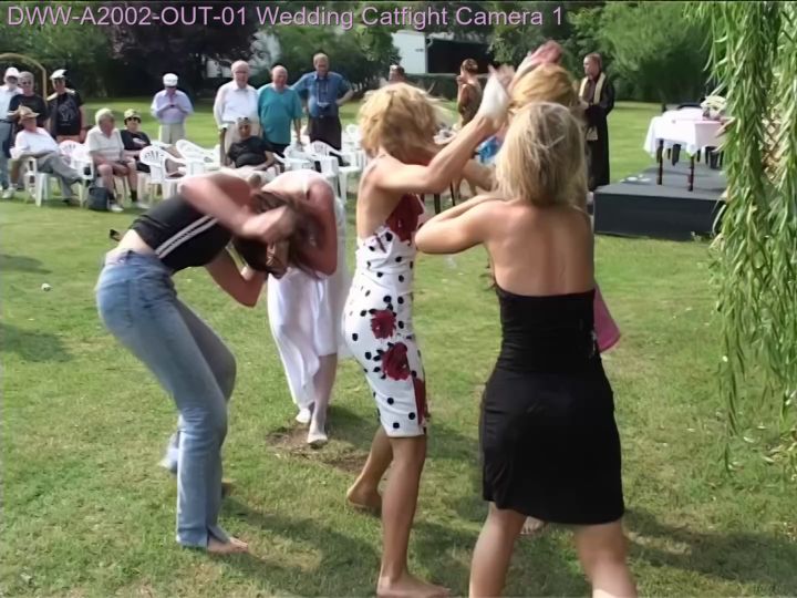 DWW-A2002-OUT-01 Wedding Catfight Camera 1
